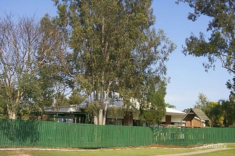 18 Tigris St, Riverhills, QLD 4074