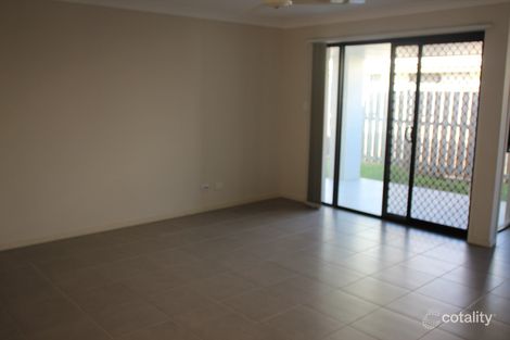 Property photo of 19 Newport Parade Blacks Beach QLD 4740