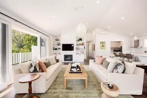 Property photo of 14 High Street Sorrento VIC 3943