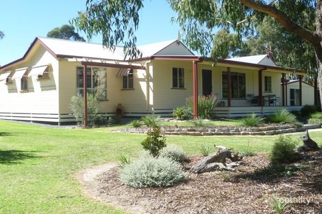 Property photo of 261 Whiskey Gully Road Severnlea QLD 4380
