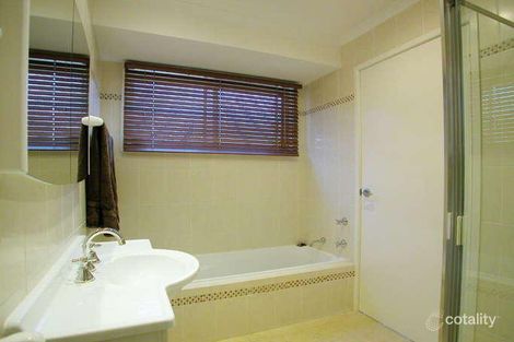 Property photo of 23 Coolawin Crescent Shellharbour NSW 2529