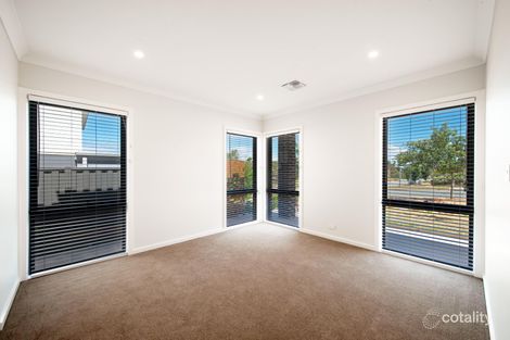 Property photo of 22 Peter Cullen Way Wright ACT 2611