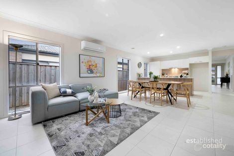 Property photo of 14 Saltmarsh Crescent Point Cook VIC 3030