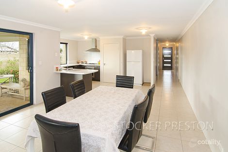 Property photo of 21 Oakmont Crescent Dunsborough WA 6281