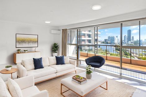 54/18 Commodore Dr, Surfers Paradise, QLD 4217
