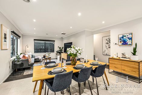 Property photo of 10 Martin Close South Morang VIC 3752