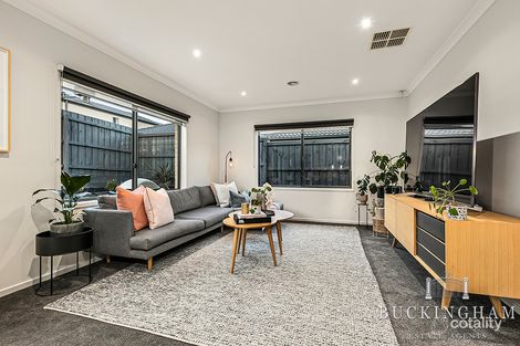 Property photo of 10 Martin Close South Morang VIC 3752
