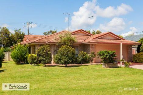 2 Habitat Dr, Redland Bay, QLD 4165