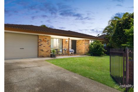 54 Wickham St, Brighton, QLD 4017