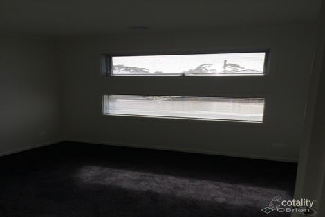 Property photo of 55 Cabernet Drive Somerville VIC 3912
