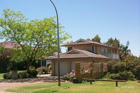 6 Fairview Gdns, Waterford, WA 6152