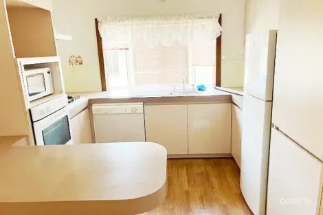 25 Roberts St, Moora, WA 6510