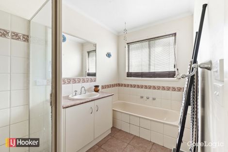 Property photo of 38 Bronsdon Street Lakes Entrance VIC 3909