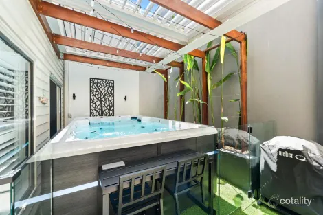 Property photo of 21 Lighthouse Circuit Birtinya QLD 4575