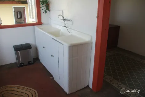 Property photo of 14 South Johnstone Road Boogan QLD 4871