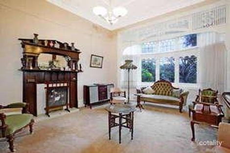 Property photo of 305 Barkers Road Kew VIC 3101