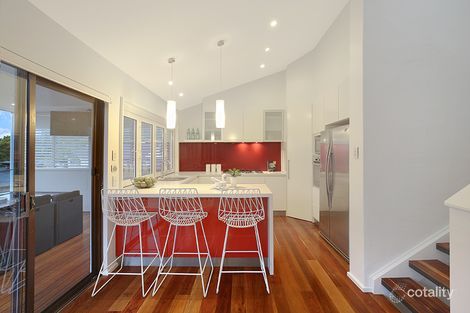 Property photo of 42 Bridgeview Road Yarrawarrah NSW 2233