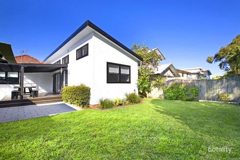 Property photo of 7 Ross Street North Curl Curl NSW 2099