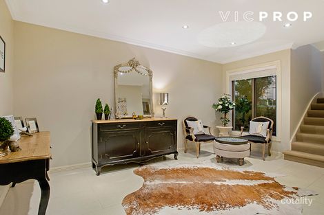 Property photo of 5/17-19 Queens Avenue Doncaster VIC 3108