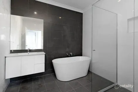 Property photo of 3 Rangoon Avenue Shell Cove NSW 2529