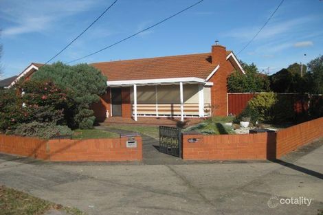 Property photo of 2 Cronulla Court Noble Park VIC 3174