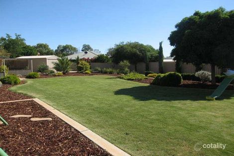 Property photo of 4 Gerlach Grove Evanston Park SA 5116