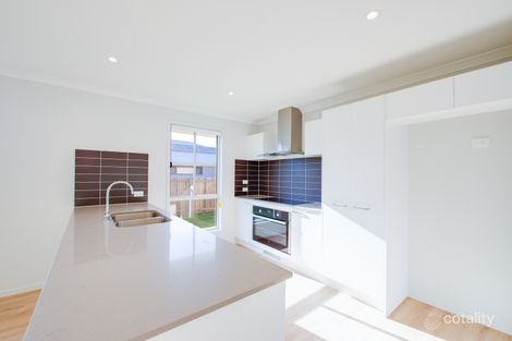 Property photo of 11 Fyfe Street Walloon QLD 4306