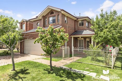 64 Jade Way, Hillside, VIC 3037