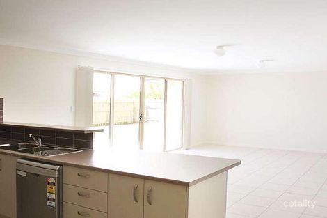 Property photo of 10 Lakeland Court Loganholme QLD 4129
