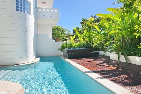 Property photo of 1/8 Noosa Drive Noosa Heads QLD 4567