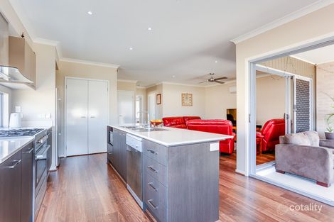 Property photo of 8 Hyssop Place Springfield Lakes QLD 4300