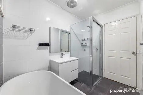 Property photo of 36 Cliffbrook Crescent Leonay NSW 2750