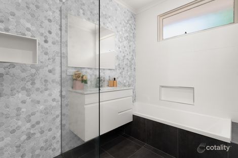Property photo of 3/6 Hillview Avenue Mount Waverley VIC 3149