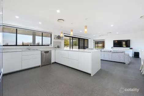Property photo of 9 Redbank Drive Scone NSW 2337