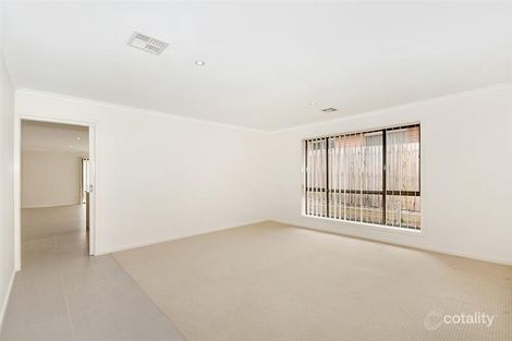Property photo of 25 Maris King Street Casey ACT 2913