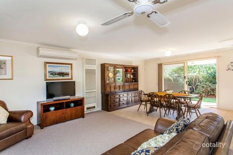 Property photo of 15 Sandon Circuit Forest Hill VIC 3131