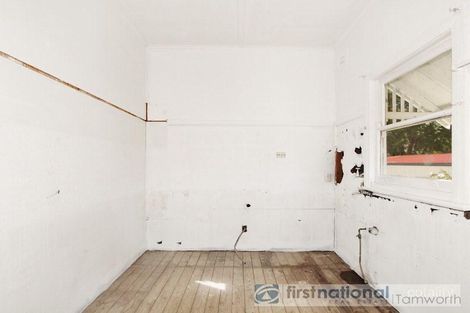 Property photo of 2/23 Phillip Street West Tamworth NSW 2340
