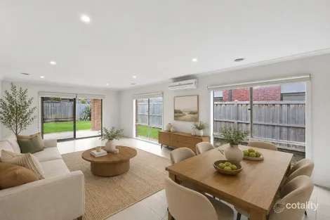 8 Secluded Dr, Armstrong Creek, VIC 3217
