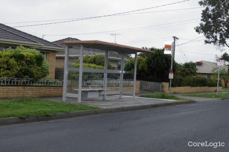 Property photo of 4 Waveney Street St Albans VIC 3021