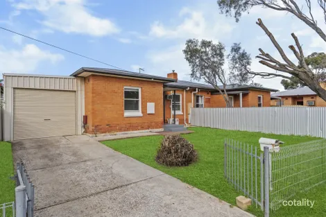 18 Kingsbury St, Davoren Park, SA 5113