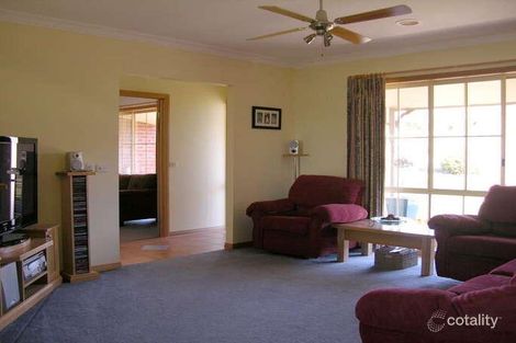 Property photo of 12 Gardiner Court Warragul VIC 3820