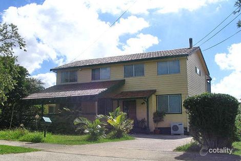 28 Lawford St, Greenacre, NSW 2190