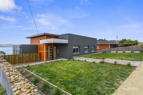 Property photo of 2 Vancouver Street Midway Point TAS 7171