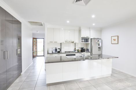 Property photo of 19 Betty Krake Drive Red Cliffs VIC 3496