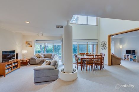 Property photo of 9 Nerida Court Taylors Lakes VIC 3038