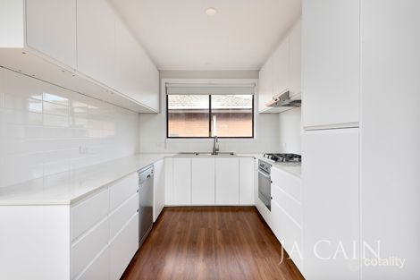Property photo of 1/2-4 Haig Street Burwood VIC 3125
