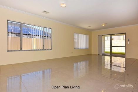 Property photo of 21 Roundhouse Parade Jindalee WA 6036