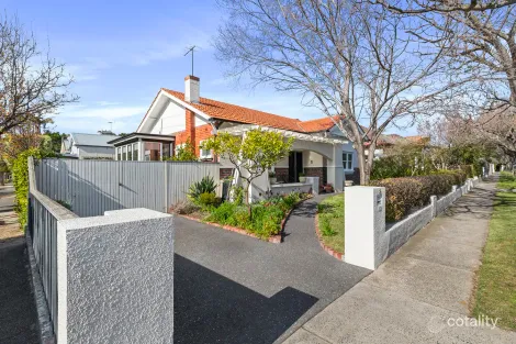 8 Somers St, Balaclava, VIC 3183