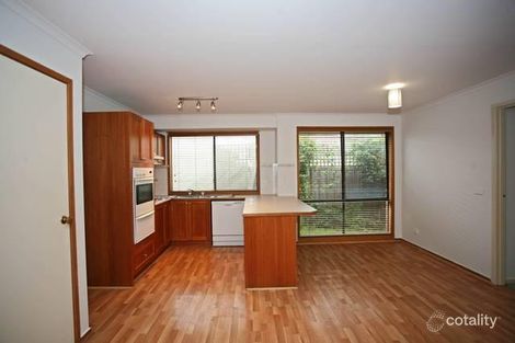 Property photo of 9 Swan Court Narre Warren South VIC 3805