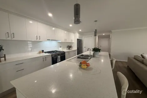 15 Borrowdale Cl, North Tamworth, NSW 2340